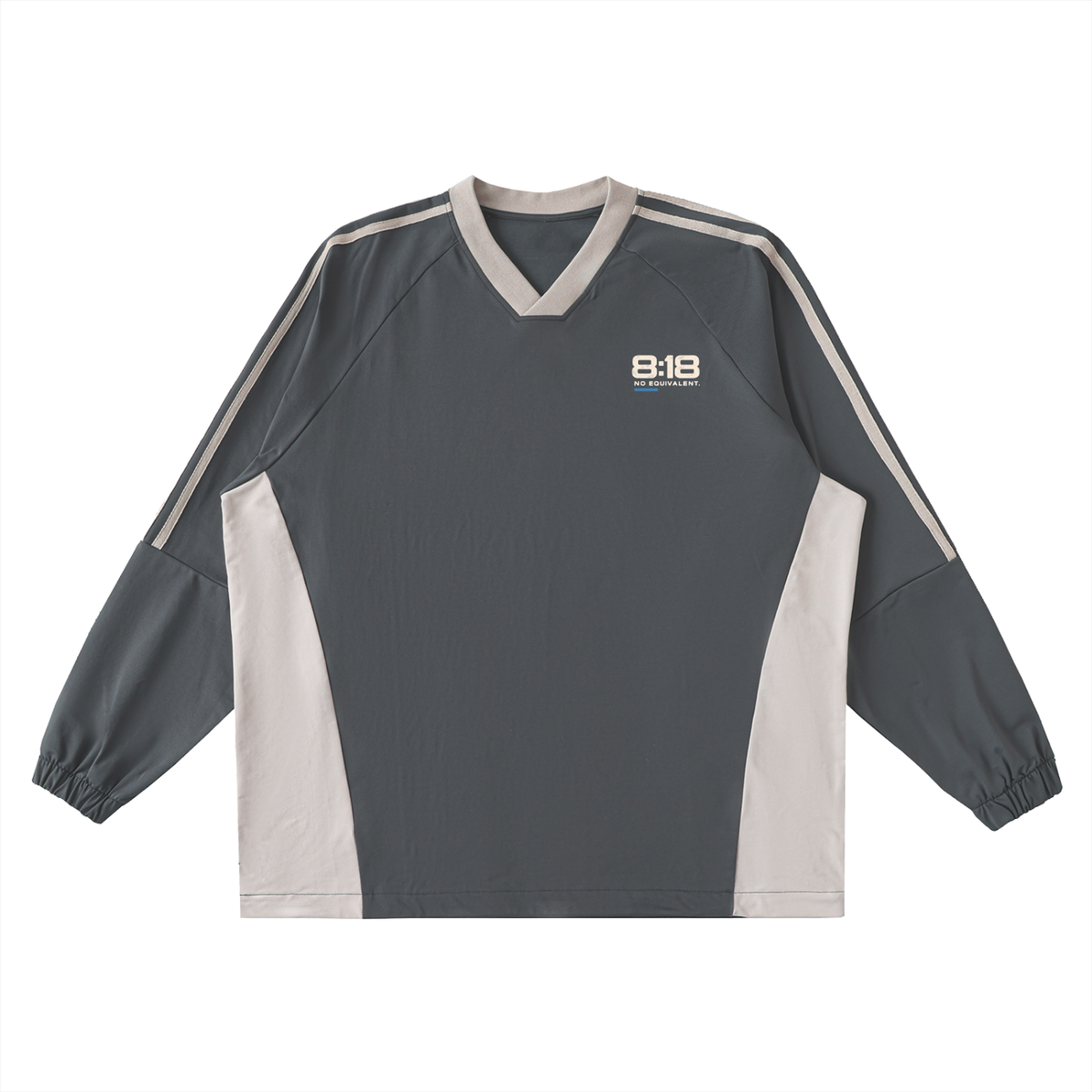 8:18 / NO EQUIVALENT | Contrast V-Neck Jersey
